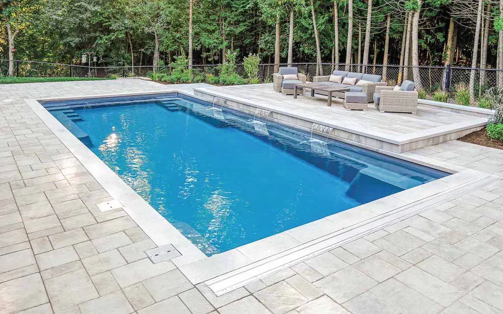 Leisure Pools San Antonio: award-winning fiberglass swimming pool builders